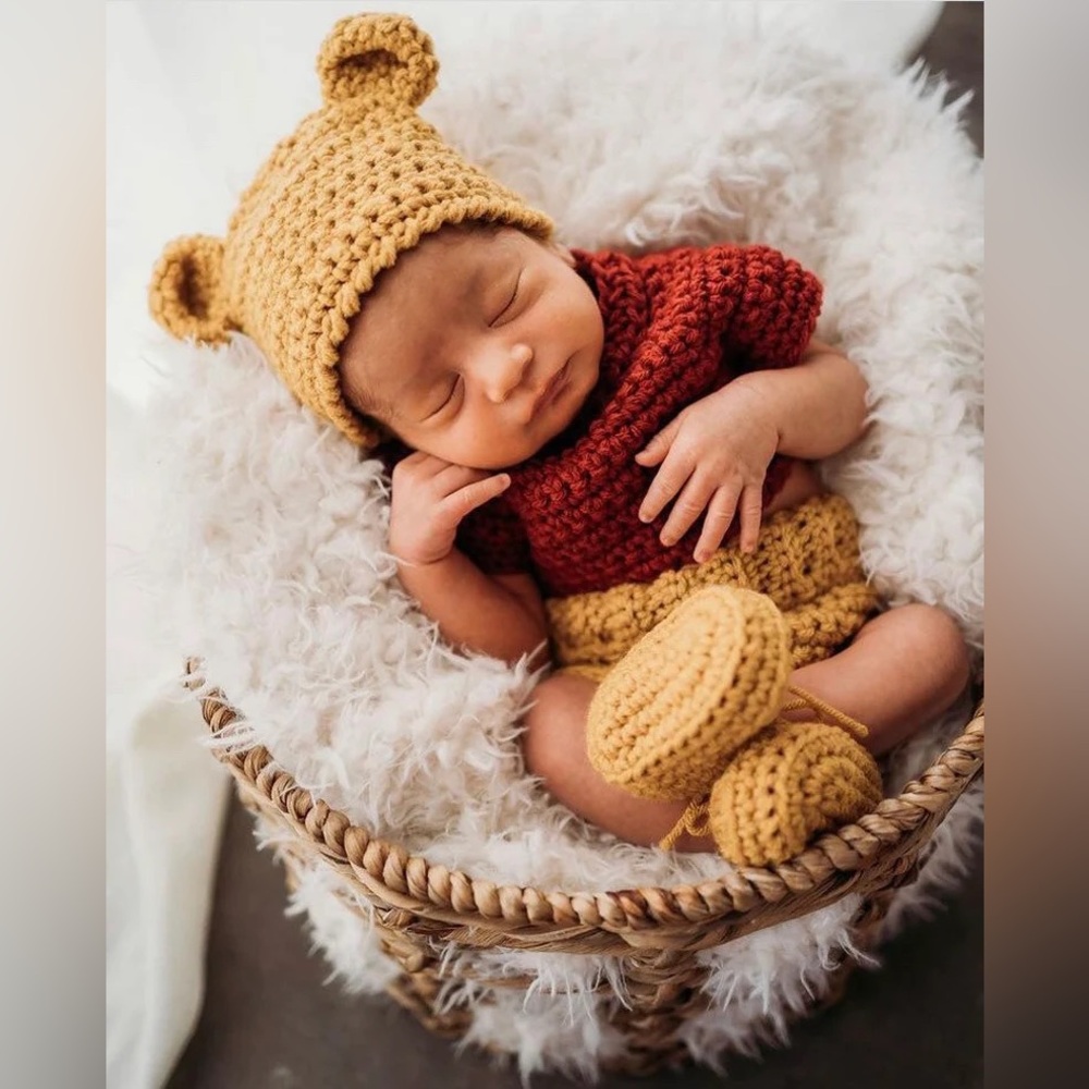 Winnie the Pooh newborn photo outfit - worn once for pictures. Handmade!